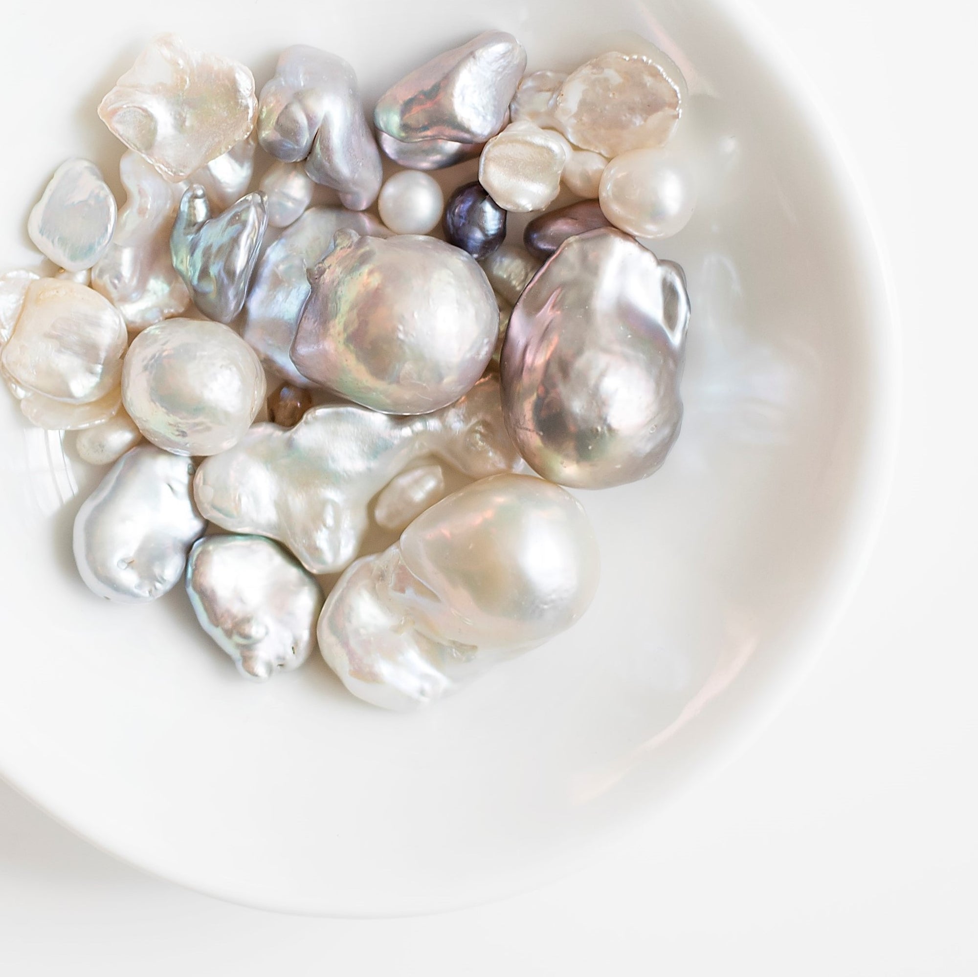 Pearl Treasured for centuries, pearls have long represented values of high significance across many cultures- wisdom, purity, and the generosity of nature. In modern times, pearls remain known as a tribute to classic and enduring beauty. We're constantly 