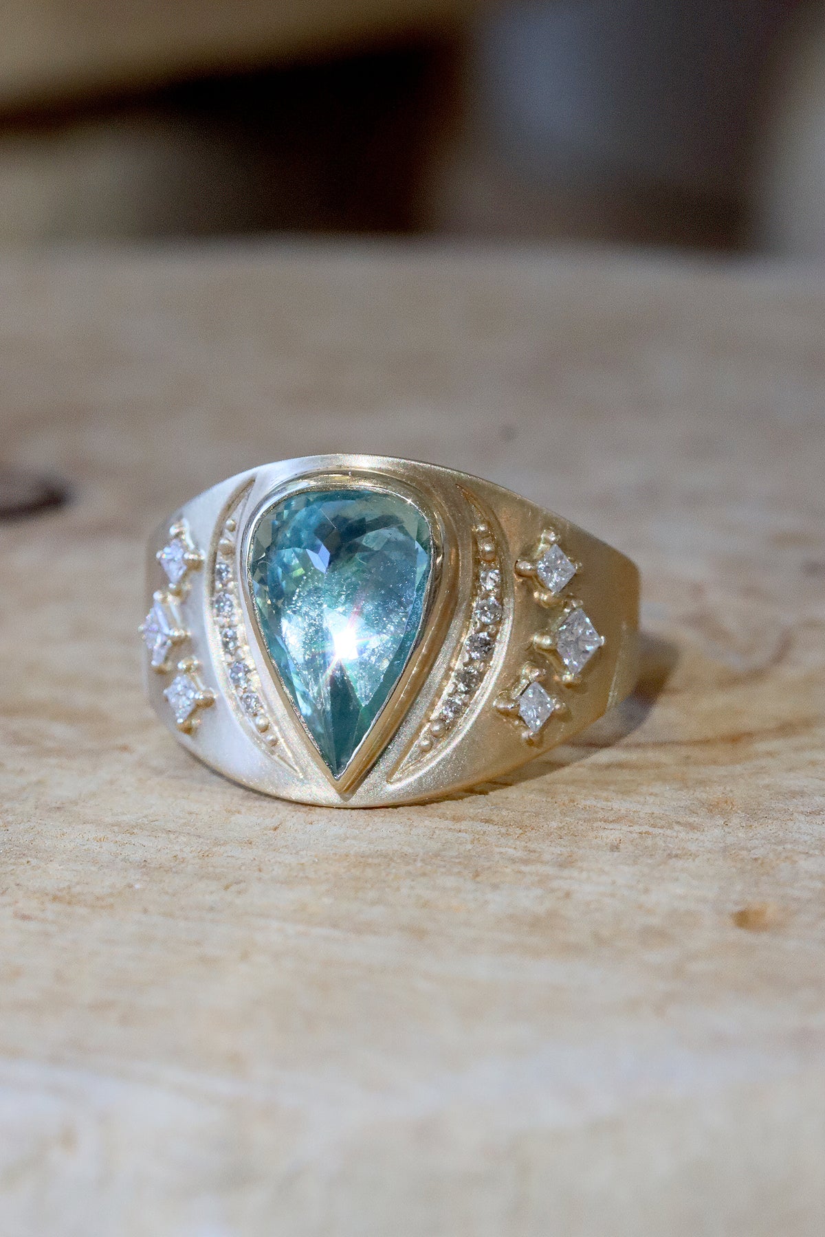 Aqua Tourmaline and Diamonds Ring