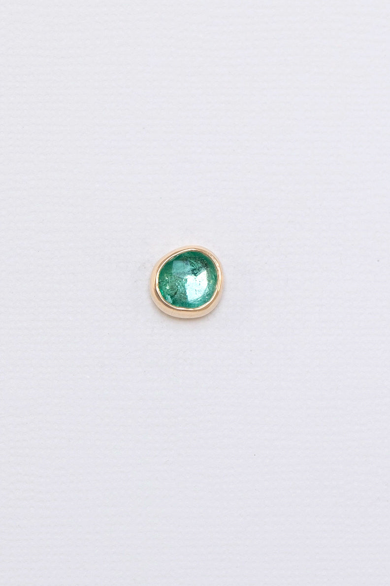 Emerald single stud earring