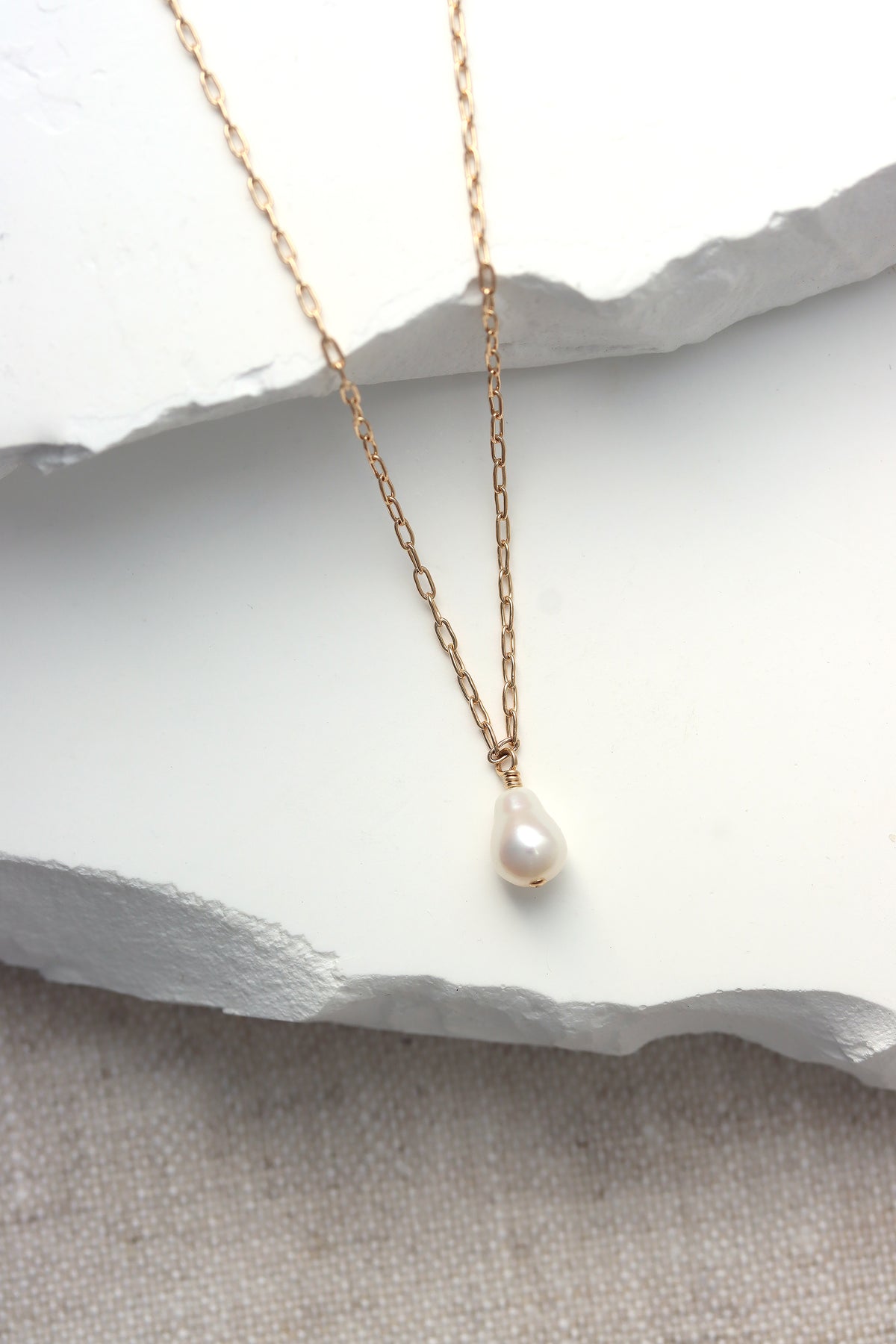 Lumi Necklace