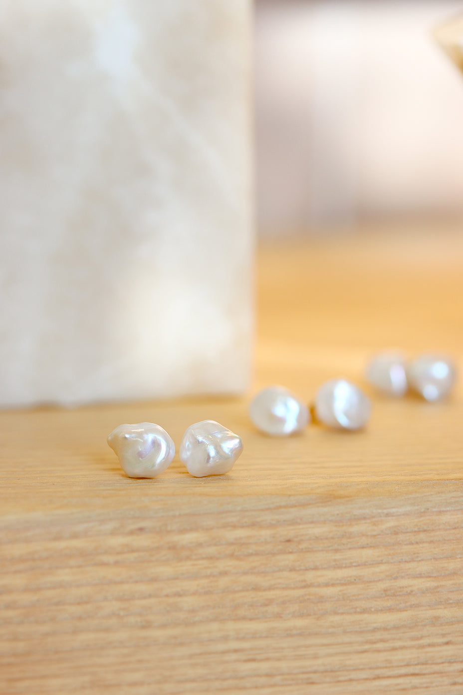 Mora Pearl Stud
