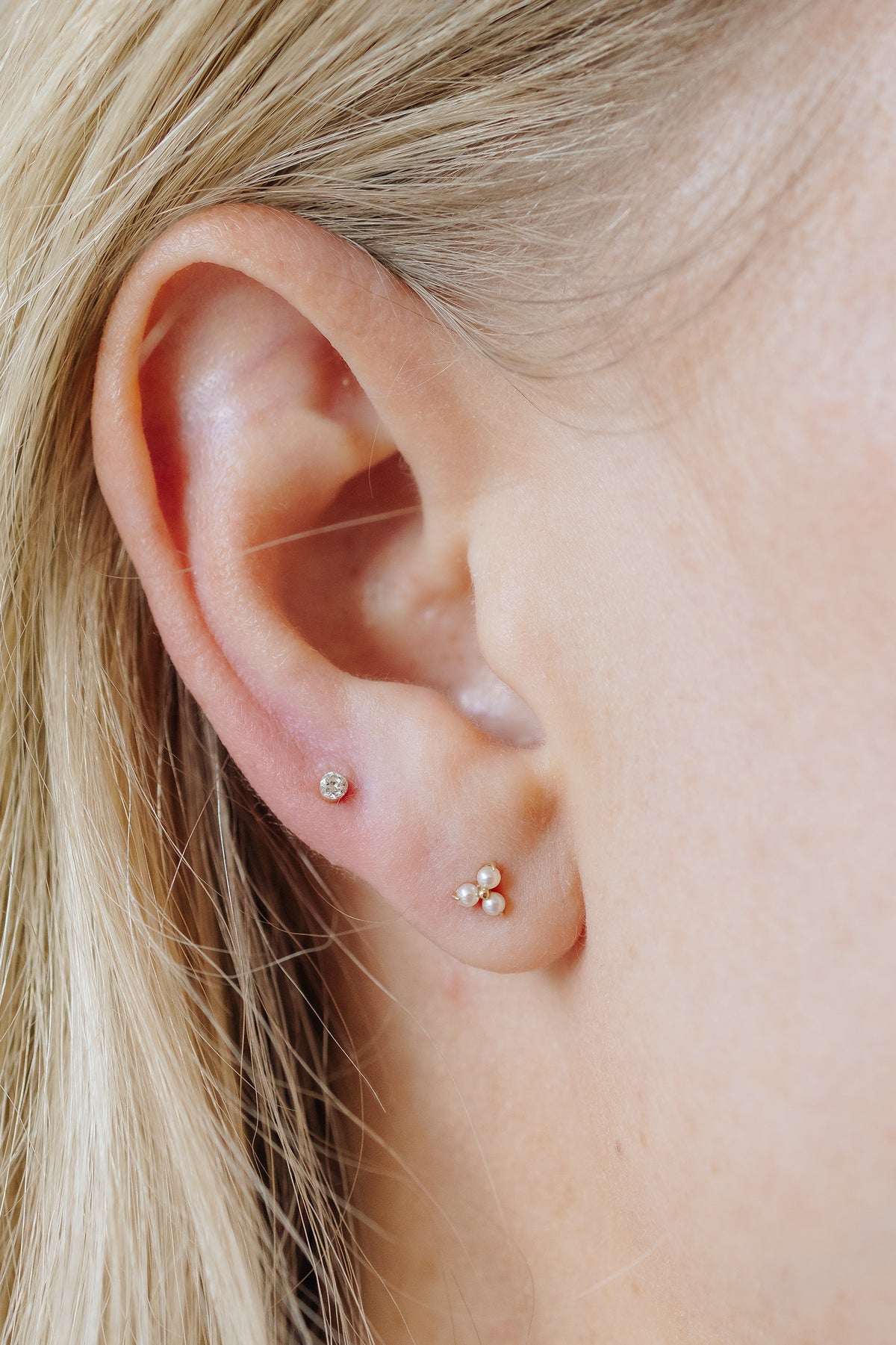 Freshwater pearl trio threaded flat back stud in 14K yellow gold