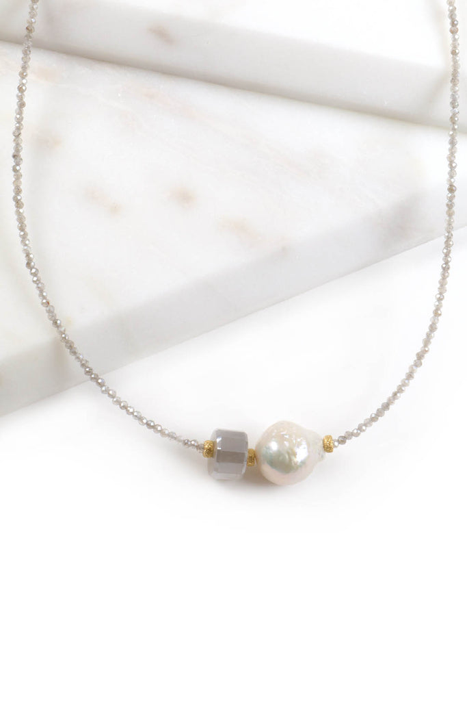 Moonstone and freshwater store pearl gold pendant necklace